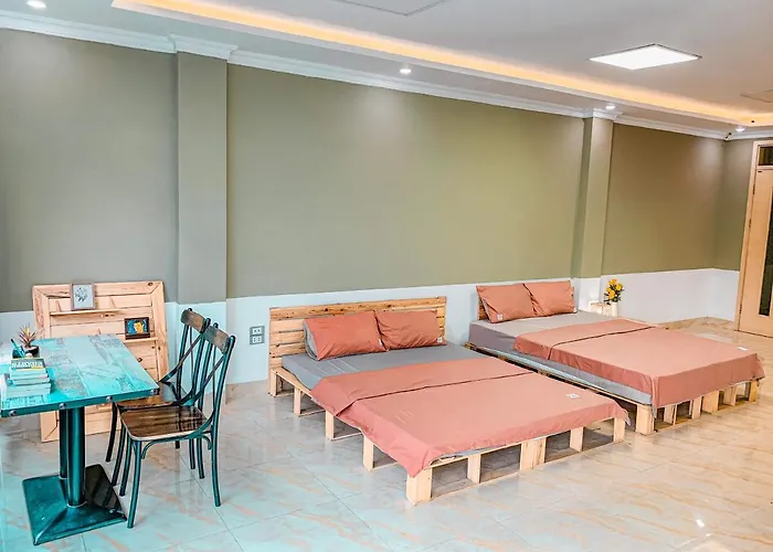 Amazing Stay- Homestay, City View, Near Center Hanoi, Nk Cau Giay
