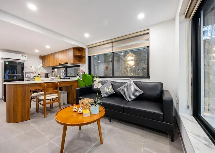 Urchin Apartment Hà Nội