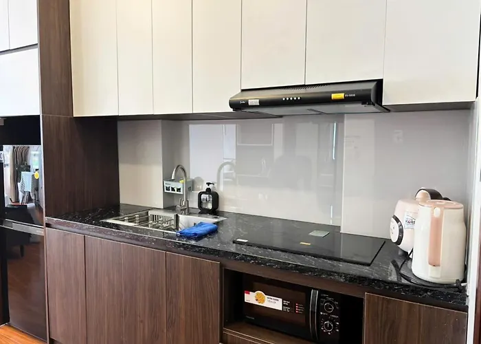 Light Filled Apartment-City View Hà Nội