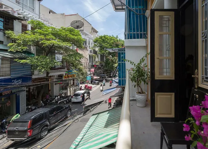 Centraltique Downtown - Bespoke Colonial House Near Hoan Kiem Lake Hanoi