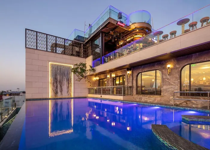 Peridot Grand Luxury Boutique Hotel