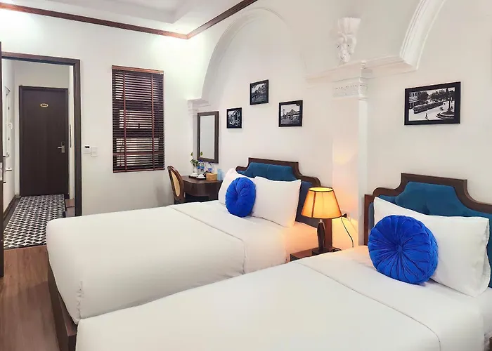 The Ambery Hanoi Boutique Hotel & Travel